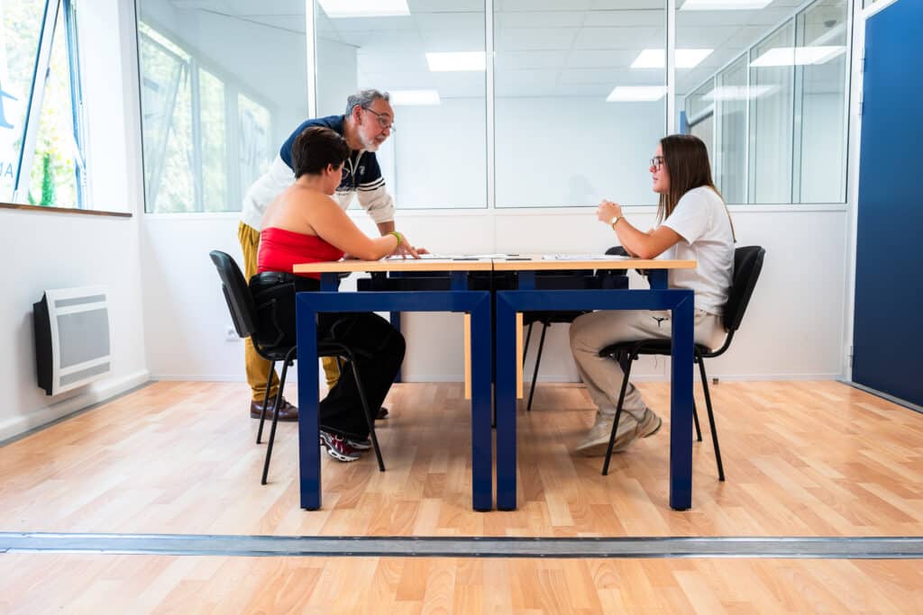 Coaching individuel en prépa médecine avec un enseignant chez Antémed Epsilon à Paris