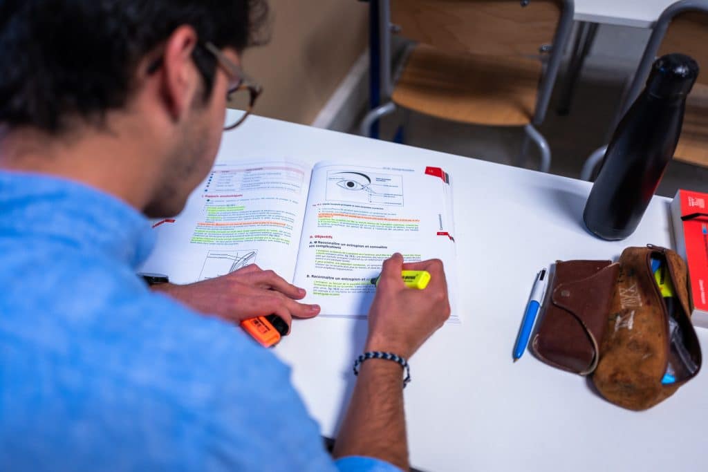 Révision de biologie en terminale santé à Paris – Objectif PASS